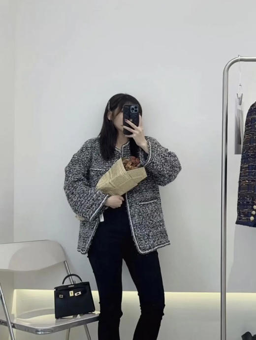 宽松款小香风外套 商品图1