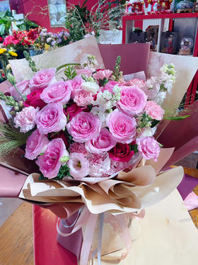 【幸福时光】粉色系高端大气海派大花束