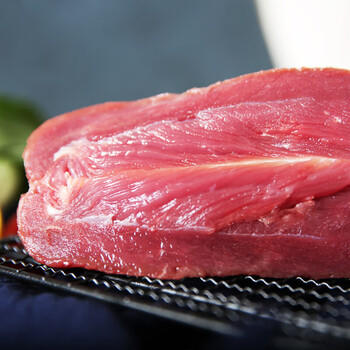 恒都 精选原切谷饲牛肉礼盒 牛肋排牛腱子芯牛米龙 金牛纳福4300g 商品图3