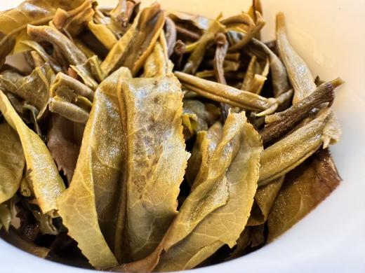 2025春 班章  古树青饼  新班章寨  200克/饼 商品图8