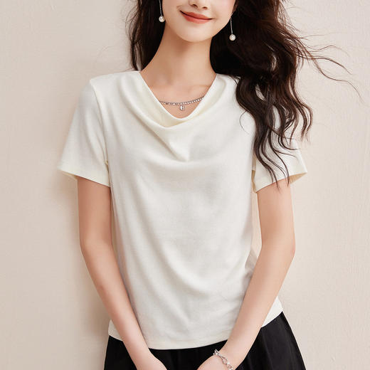 「自j」全新升级【铂金会员128/天猫169/差价41】(02405)洛诗琳美拉德复古T恤2026春夏高级感荡领修身显瘦短袖上衣 商品图1