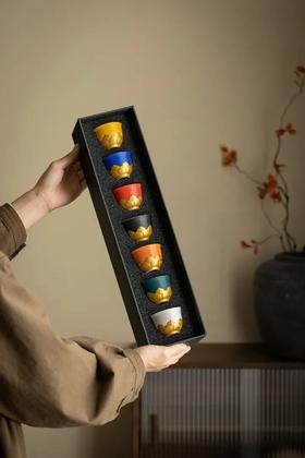 敦煌文创·七情醉莲杯 |七色彩釉 + 手工描金莲花，粗陶釉工艺，茶席颜值担当