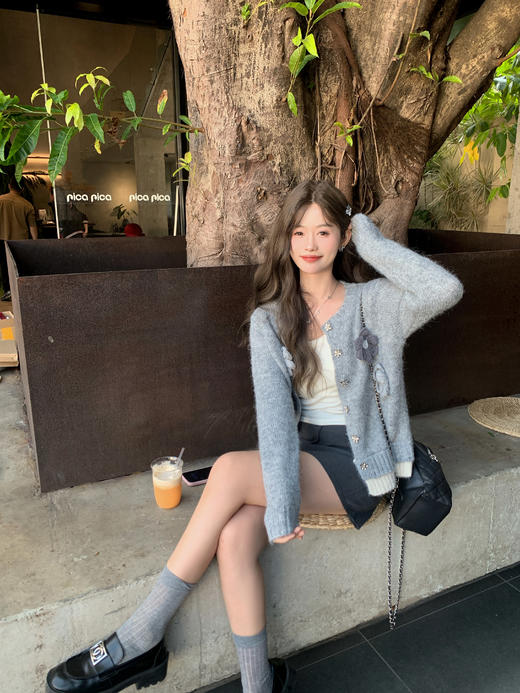 <曾小咸推荐>2.14现货秒杀 ！微信超特价！立体花朵毛织开衫 日常209.99 立减120 秒杀89.99！！ 商品图5