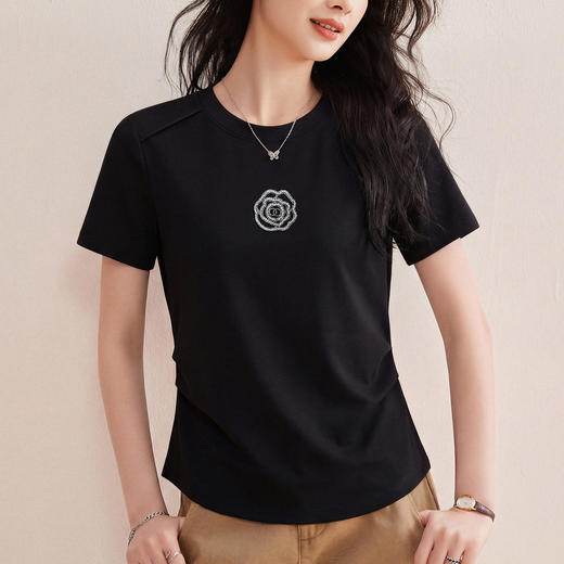 「自」全新升级【铂金会员109/天猫149/差价40】(03540)洛诗琳法式重工烫钻T恤2026春夏新款气质显瘦丝光棉鱼骨线短袖上衣 商品图3