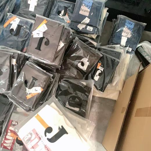 【积分兑换】秋冬服饰类盲盒 商品图4