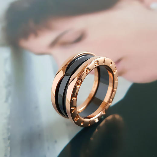 【95新】BVLGARI宝格丽B.zero1系列AN855962玫瑰金黑陶瓷三环弹簧戒指53号中性款300126NJS55 商品图3