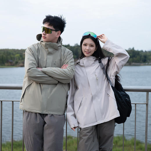 春节不打烊【Leaveland意大利枫叶 冲锋衣】F658-国标一级三合一冲锋衣 六防面料 455g复合奥粒绒 男女款【3-5天发货周末顺延】 商品图4