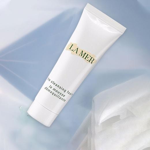  顺丰包邮【送礼盒礼袋】海蓝之谜水乳护肤四件套 精粹水150ml+精粹乳15ml+洁面30ml+奇迹晚霜7ml   一般贸易 商品图8