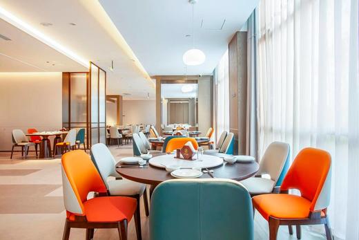 【聚会专享|烟花季】扬州 | 扬州瘦西湖云居酒店聚会套餐，859元/单人3晚起，毗邻瘦西湖，体验江南早茶文化。 商品图4