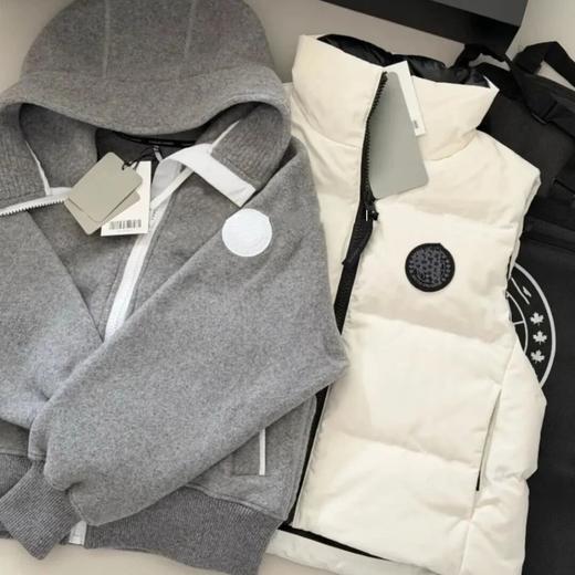 【春节不打烊】鹅家同款Chilliwack羊毛拼接羽绒服飞行员夹克（深灰色预售24号发货 其他3-5天发货） 商品图6