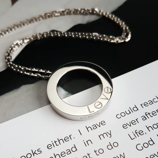 【95新】Cartier卡地亚LOVE系列B7058000 18K白金满钻大圆饼LOVE项链 链长约42cm，外径23.5mm女士280126NJS14 商品图5