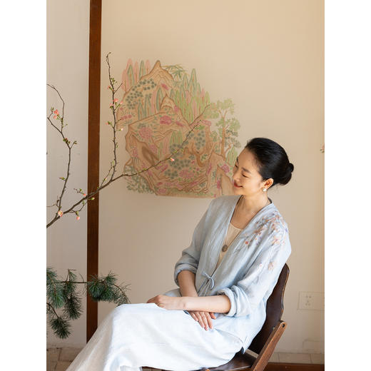 牧衣游原创 汉麻手工刺绣外套轻薄系带文艺复古中式开衫 待春风 商品图2