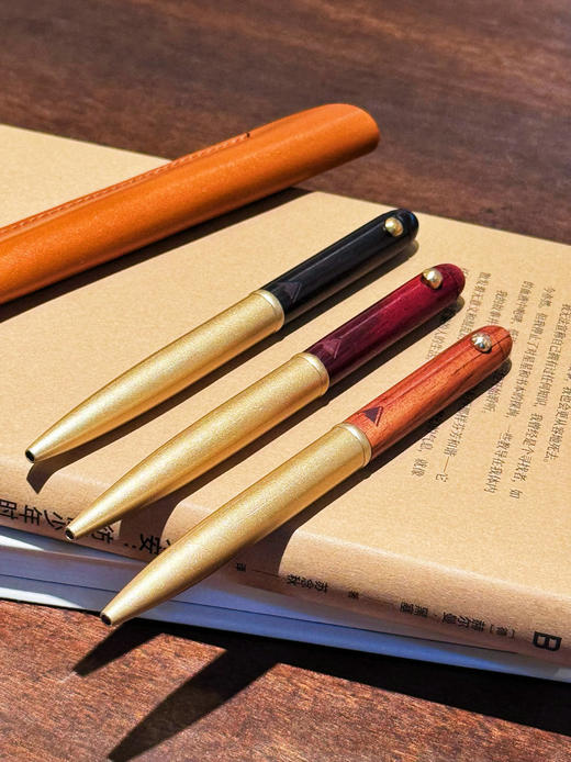 新品【升级版真皮套装】黄铜檀木签字笔 商品图7