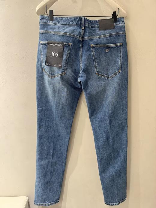 E ARMANI 牛仔裤男  EM000121AF22245-MB002 . 商品图2