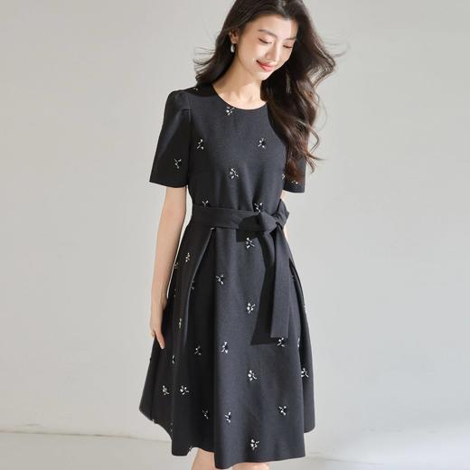 「高货sh」全新升级【铂金会员284/天猫379/差价95】(22600)洛诗琳气质重工钉珠连衣裙2026春夏新款精致显瘦系带大摆伞裙 商品图2