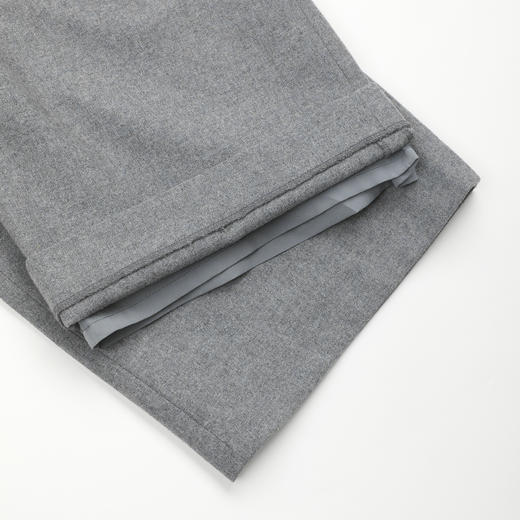 ROMI STUDIO经典绵羊毛混纺缩绒四面弹工艺直筒灰西裤RWBWXB1659 商品图4