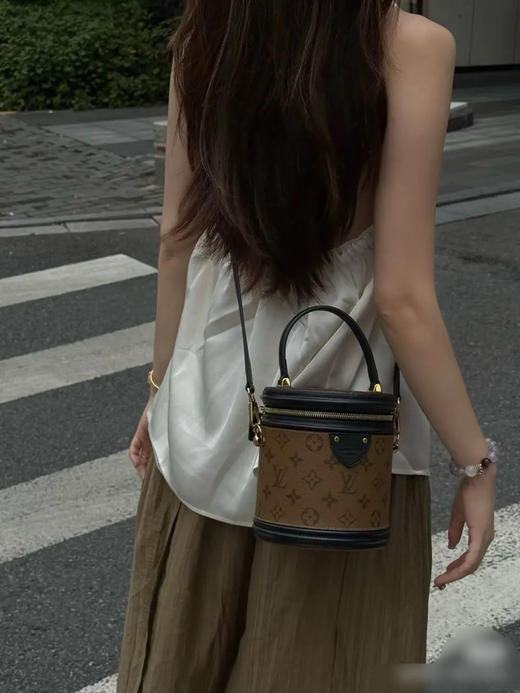 LV 拼色 老花 发财桶 商品图1