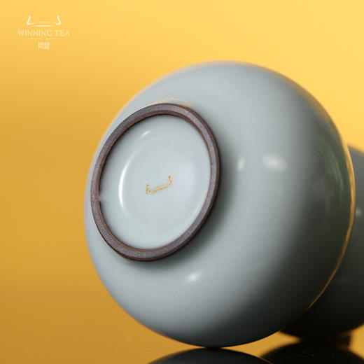 问鼎官窑葫芦瓶（小） 商品图2