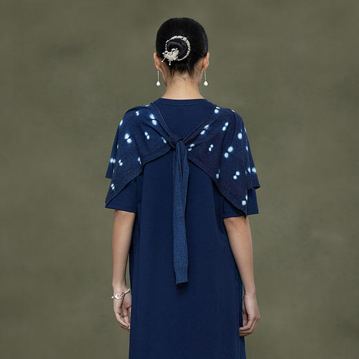 【林栖设计小店】植物染色|手工植物蓝萤虫绞复古百搭2026春新款毛织披肩2961166 商品图6