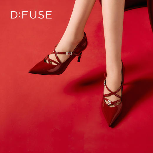 Dfuse迪芙斯2026春季新款尖头交叉带亮面漆皮细高跟鞋DFE1111005 商品图0