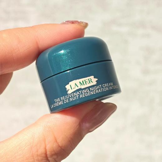  顺丰包邮【送礼盒礼袋】海蓝之谜水乳护肤四件套 精粹水150ml+精粹乳15ml+洁面30ml+奇迹晚霜7ml   一般贸易 商品图12