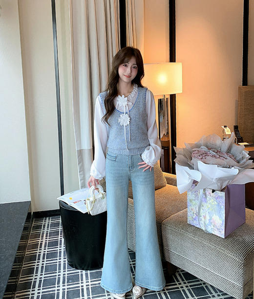 张心子【叠穿美学】复古撞色针织马甲背心女春季新款无袖坎肩上衣 U2602049 商品图10