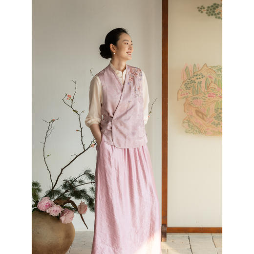 牧衣游原创24姆米重磅桑蚕丝混纺重工手绣马夹复古中式开衫 归林 商品图2