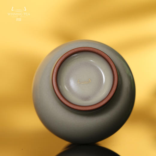 问鼎哥窑长颈瓶(小) 商品图4