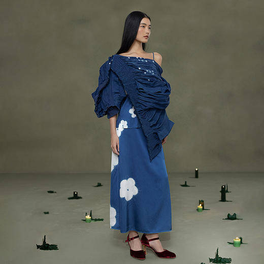 【林栖设计小店】植物染色|手工植物蓝花绞优雅百搭2026春新款宽松半身裙1961123 商品图4