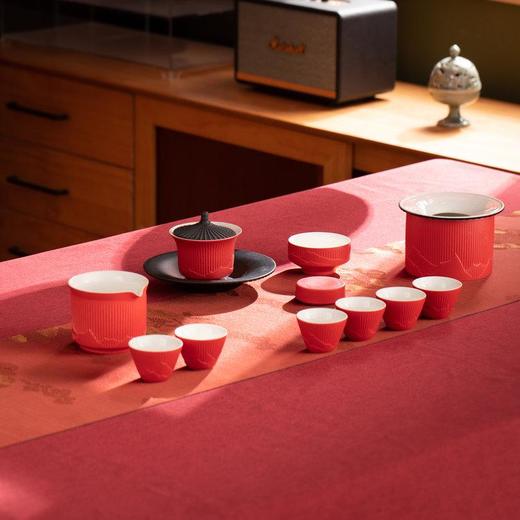 【春节不打烊】【总台文创】大春晚季·骐骥团圆组合茶具，六百年东方气象，浓缩于茶桌上的 “东方美学纪念碑” 商品图1