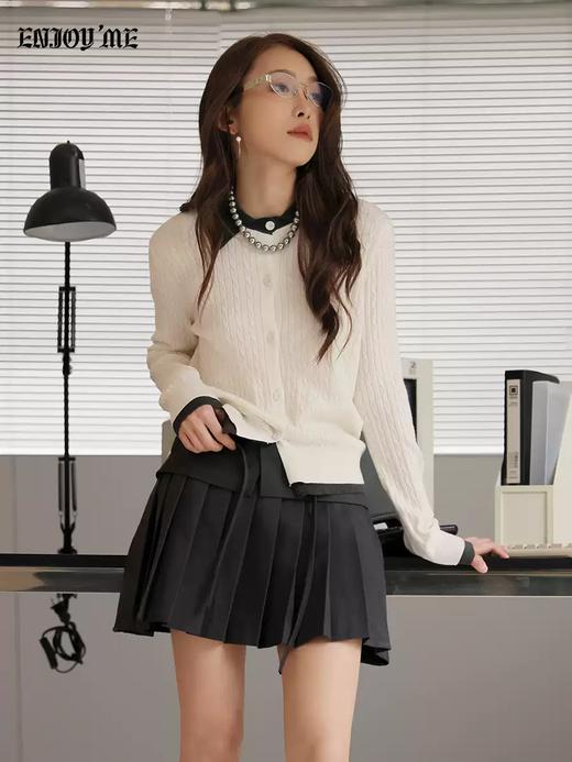 【门店同款】ENJOY春季“柔权主义”假两件拼接针织开衫 169253177 商品图0