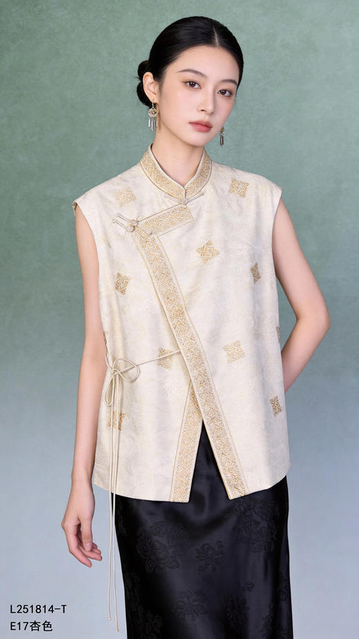 L251814-T马甲 商品图4