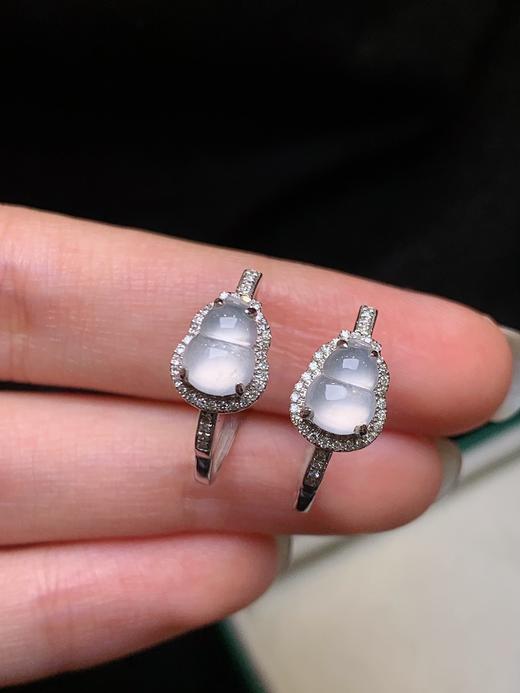 葫芦翡翠耳环 商品图1