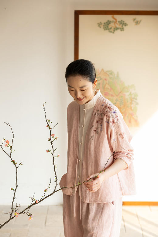 牧衣游原创 汉麻手工刺绣外套轻薄系带文艺复古中式开衫 待春风 商品图5