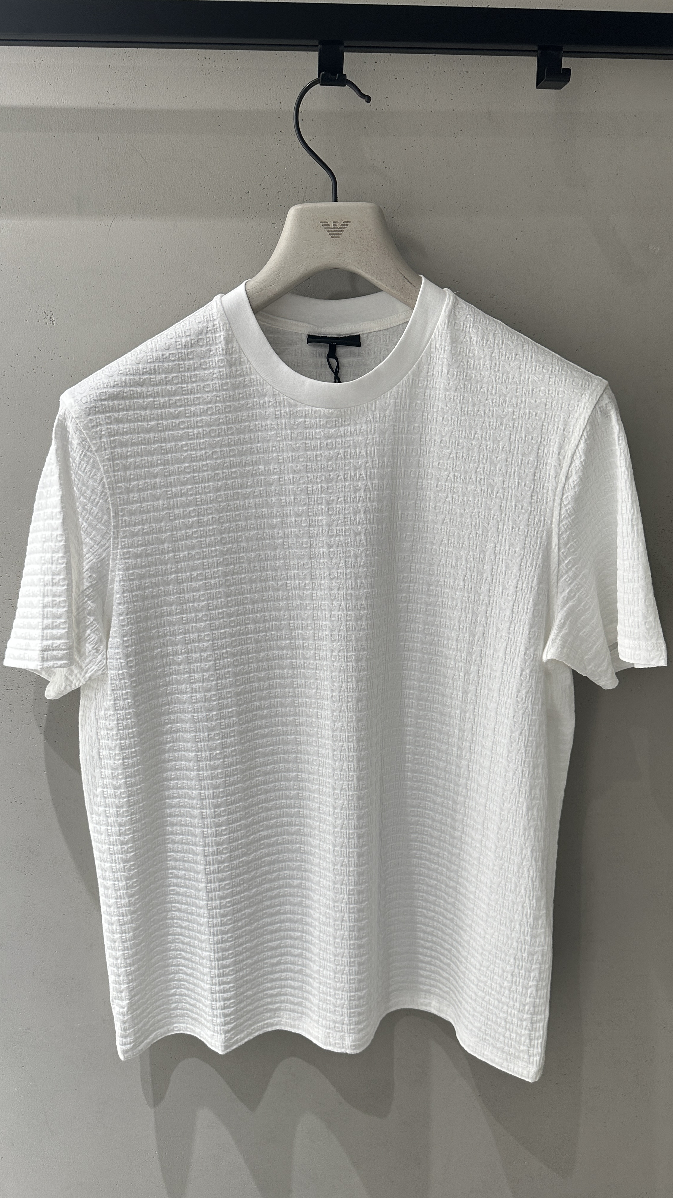 E ARMANI T恤男  EM004594AF10762-F0185 .