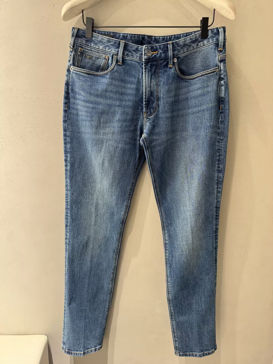 E ARMANI 牛仔裤男  EM000121AF22245-MB002 .