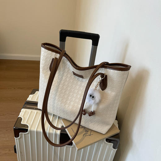 【舒适面料❗️柔软舒适】大容量包包女新款休闲上班单肩包高级感大学生上课通勤托特包。jd 商品图3