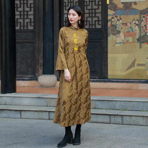 【2026春节款-现货】华冕驭光民族风连衣裙 | 现货加急发 商品图2