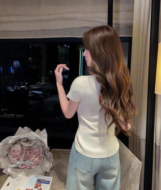 张心子【优雅主义】法式圆领亮片针织衫女短袖春夏新款绝美巨好看的打底衫 U2602086 商品图6