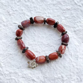 「满堂红」南红玛瑙手串 | 适合腕围15-15.5cm 内蕴晶洞或身披自然纹路 to me 天然石饰品