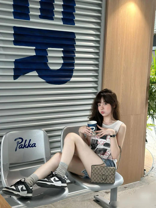 GUCCI  酒神 woc 乌木色 小号 老花 链条包 商品图3