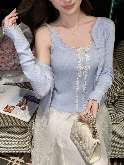 张心子【微甜百利】开衫吊带上衣两件套女春季新款时髦针织套装 U2602073 商品图2