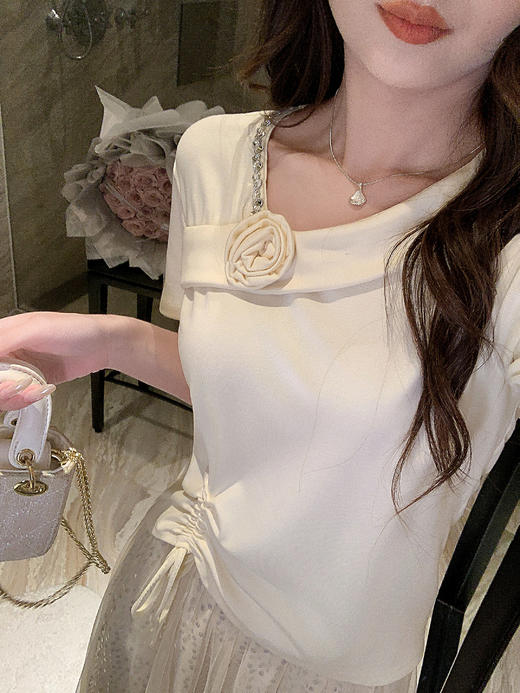 张心子【苏醒玫瑰】斜领设计感T恤短袖上衣 U2602042 商品图7