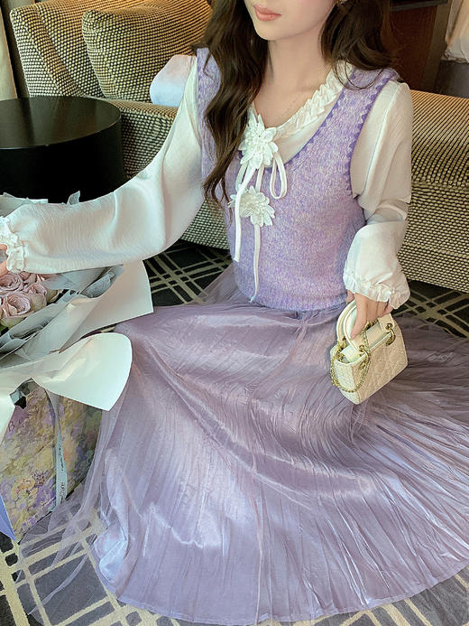 张心子【叠穿美学】复古撞色针织马甲背心女春季新款无袖坎肩上衣 U2602049 商品图5