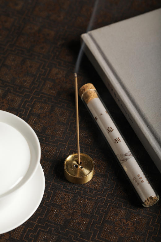 息羽 稀雀&酣春联名 阿里山乌龙茶 海南沉香线香 5g 商品图1