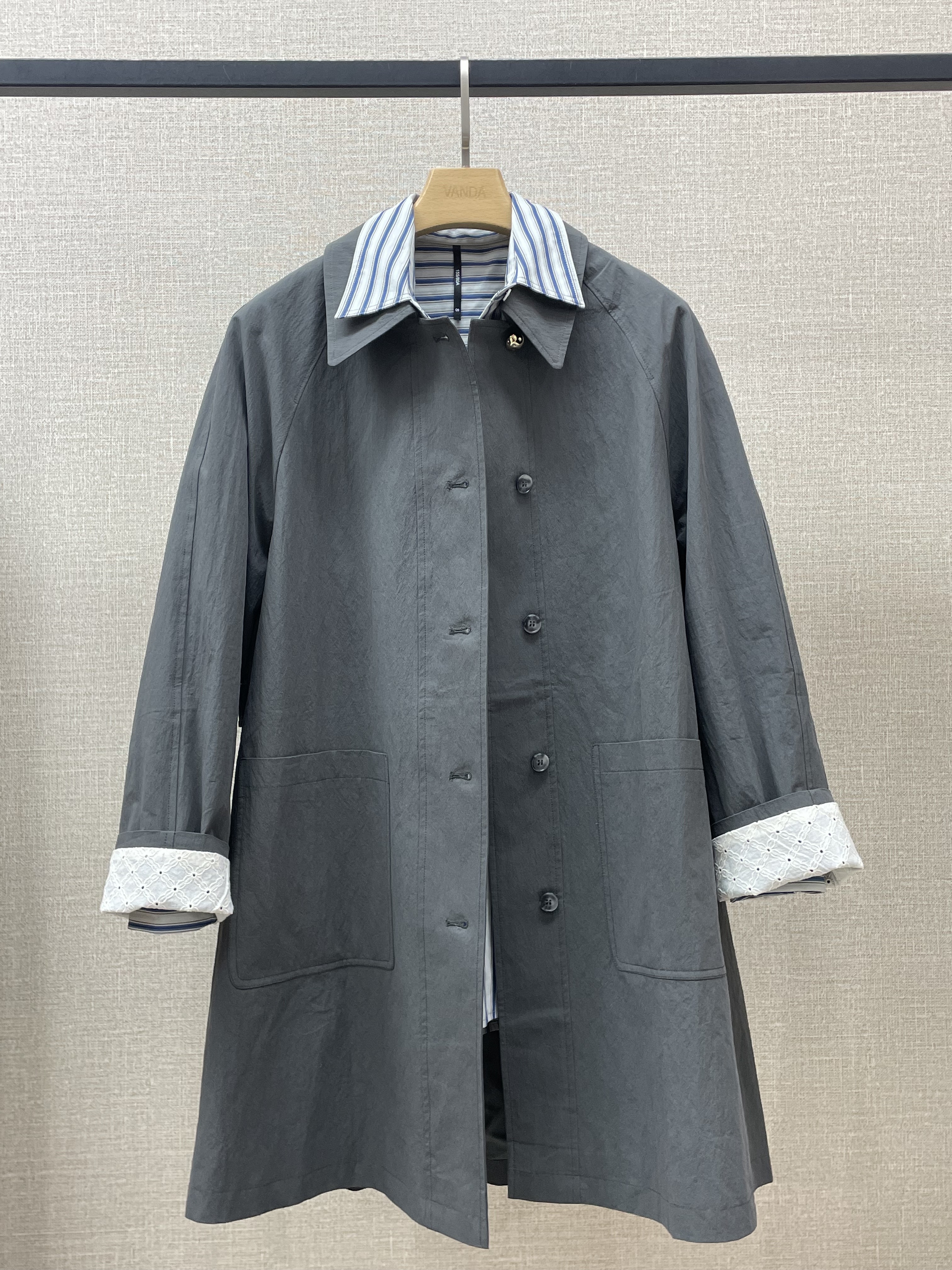 暮色灰阔版风衣