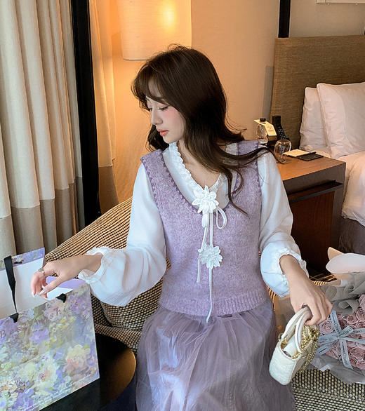 张心子【叠穿美学】复古撞色针织马甲背心女春季新款无袖坎肩上衣 U2602049 商品图11