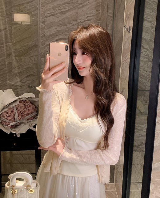 张心子【百搭伴侣】细肩带蕾丝花边吊带背心带胸垫女美背内衣 U2602057 商品图4