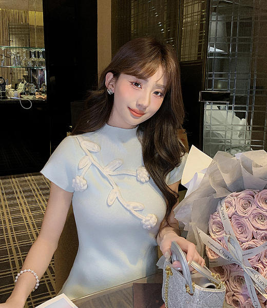 张心子【藤蔓花】半高领立体花朵针织衫短袖上衣 U2602085 商品图8