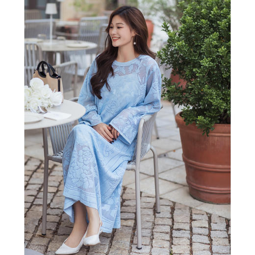 【林栖设计小店】绮花澄意|浅兰色提花肌理2026春新款宽松毛织上衣1961218 商品图1